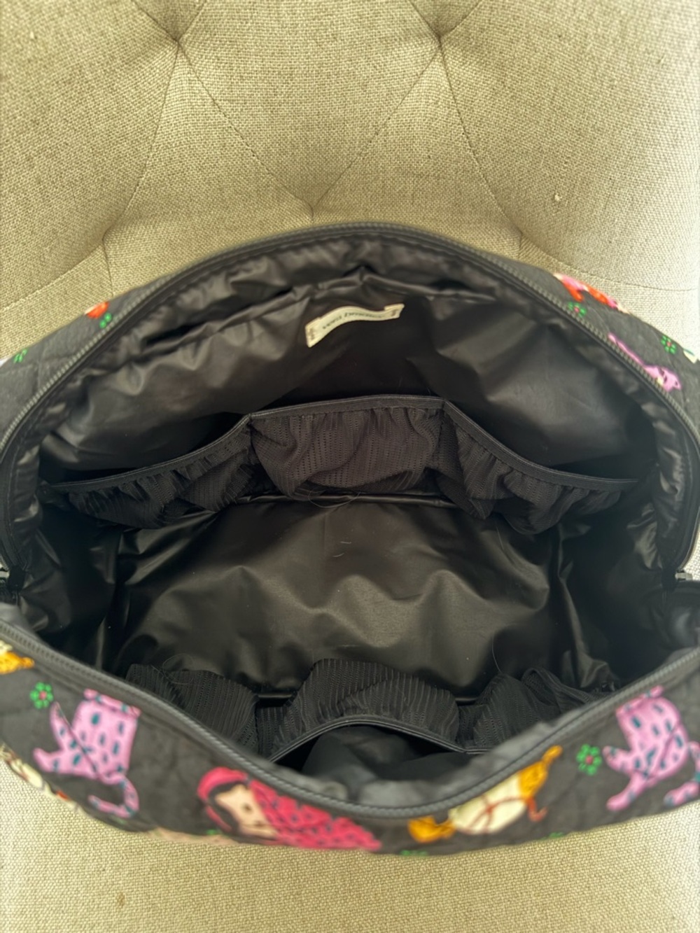 Vera Bradley Quilted XL Cosmetic Bag in Cotton Multicolor Cat Print - Picture 4 of 5